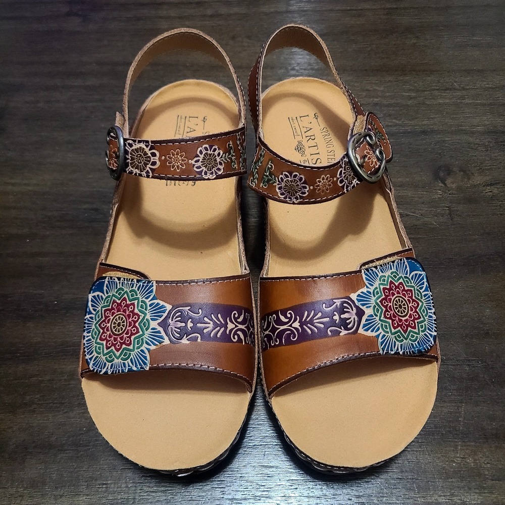 L'Artiste Spring Step Sandals Brown Floral Leather Wedge Roshni 38 Sz 7.5-8 - Picture 2 of 10